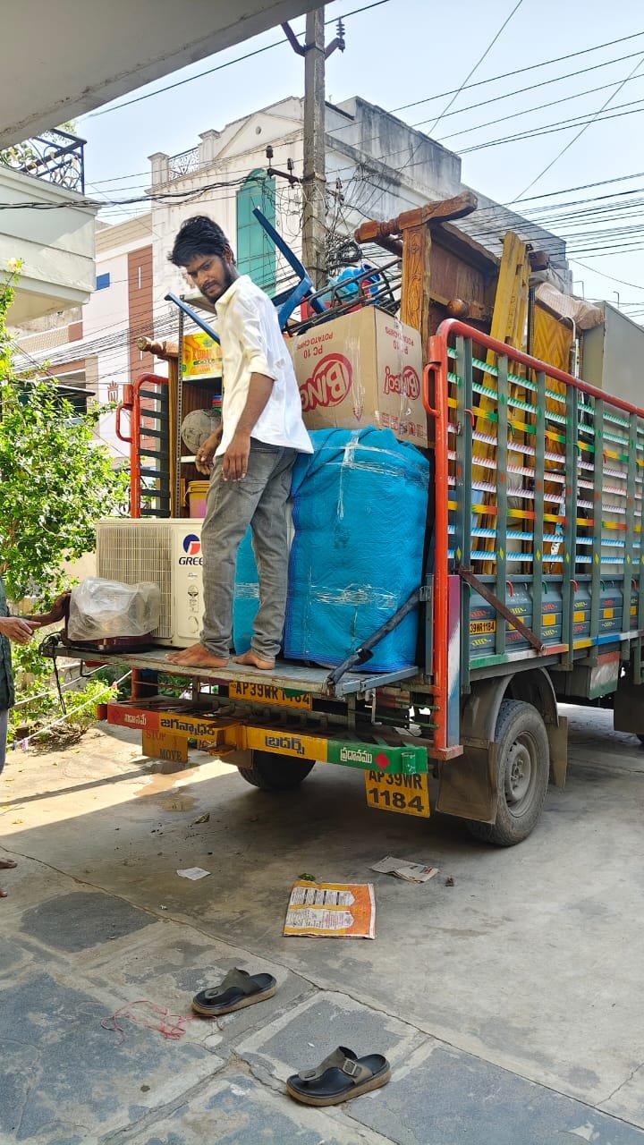 Srinu Packers and Movers recent shifting work in Ongole