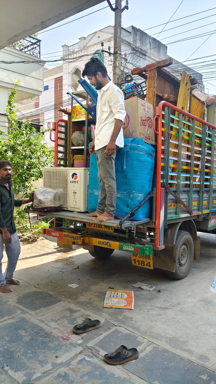 Srinu Packers and Movers recent shifting work in Ongole